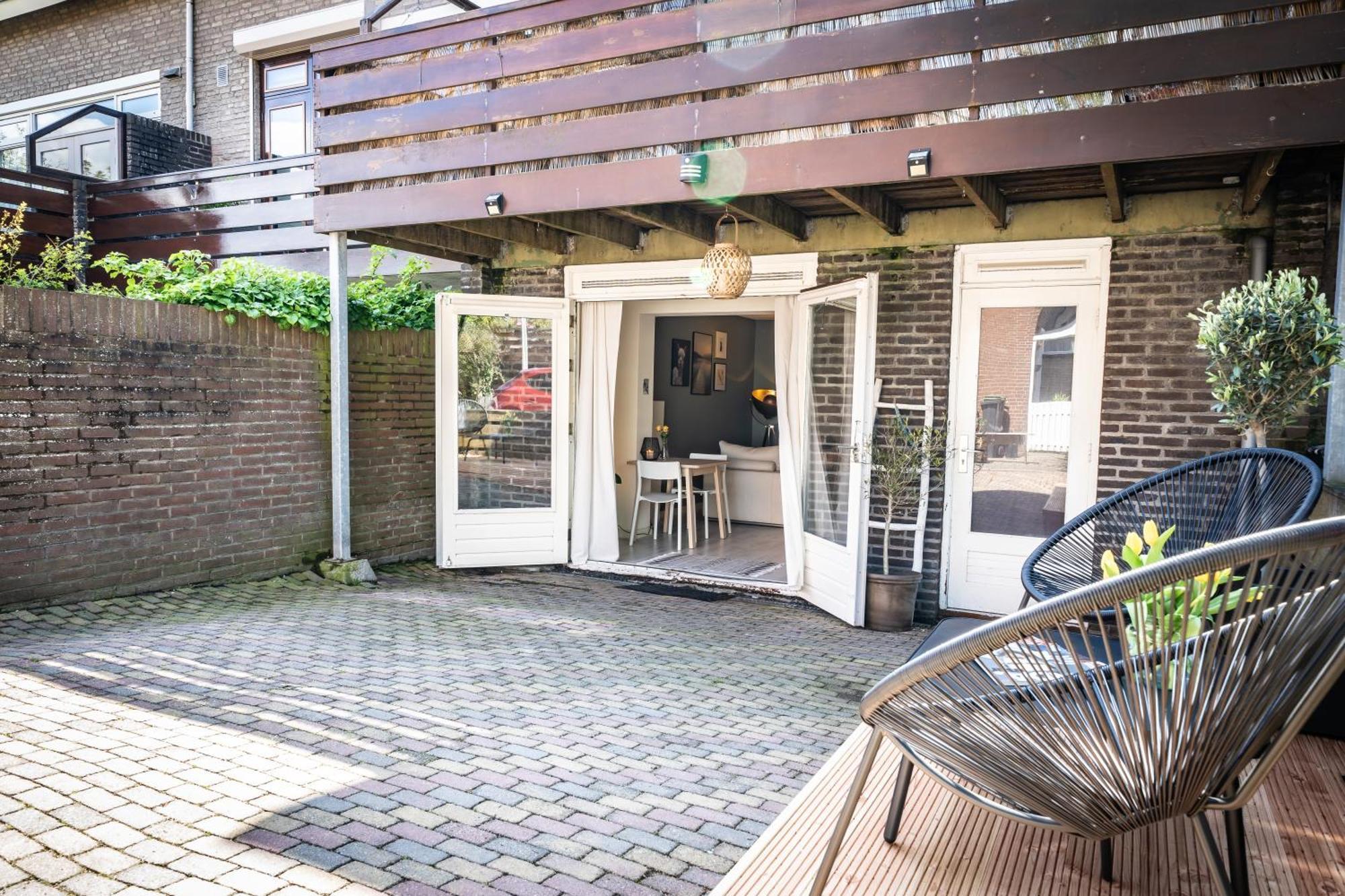 Appartamento Hello Noordwijk - Souterrain Hoogwakersbosstraat 6 Esterno foto
